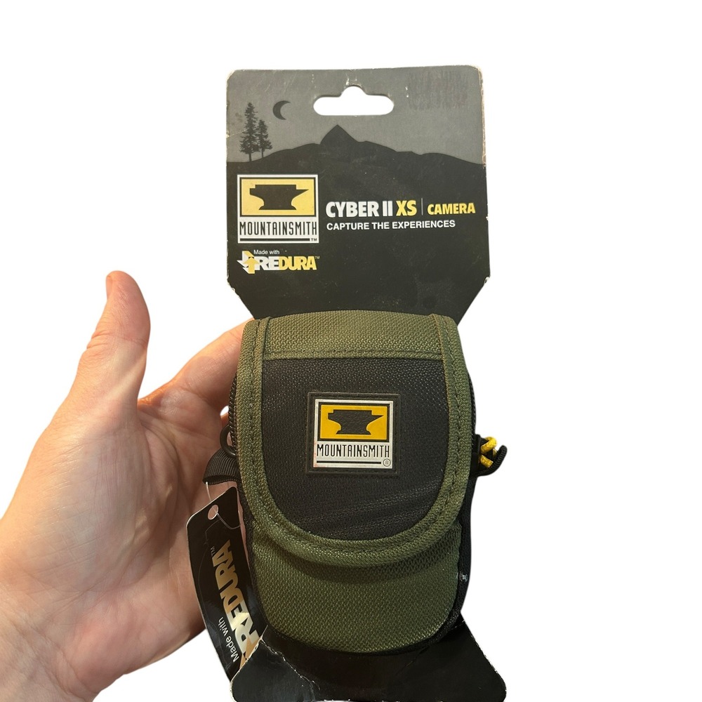 Mountainsmith‎ Cyber II XS Camera Bag Black NWT Recycled Travel Hiking Case